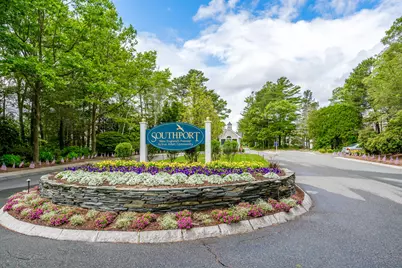 21 Rolling Green Lane, Mashpee, MA 02649 - Photo 29