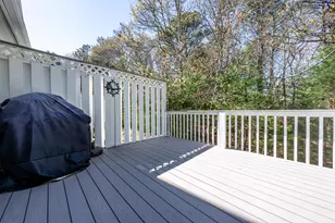 21 Rolling Green Ln, Mashpee, MA 02649 - Photo 13