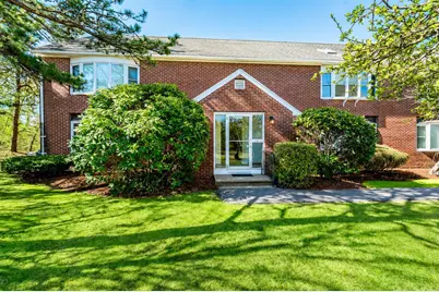 775 W Main Street #APT 15, Barnstable, MA 02601 - Photo 19