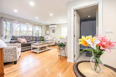 775 W Main Street #APT 15, Barnstable, MA 02601 - Photo 1