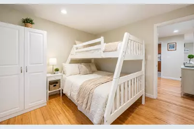 775 W Main Street #APT 15, Barnstable, MA 02601 - Photo 11