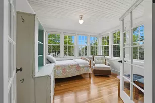 139 Main St, Tisbury, MA 02568 - Photo 33