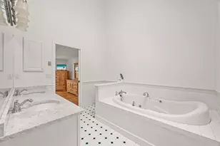 8 Telegraph Hill Rd, Sandwich, MA 02563 - Photo 33