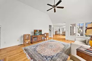 8 Telegraph Hill Rd, Sandwich, MA 02563 - Photo 13