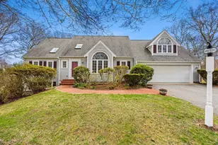 8 Telegraph Hill Rd, Sandwich, MA 02563 - Photo 3