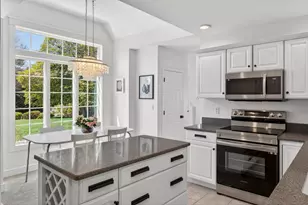 102 Waterford Dr, Barnstable, MA 02635 - Photo 15
