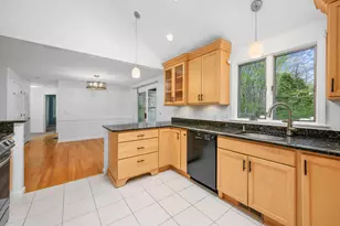 100 Statice Ln, Barnstable, MA 02601 - Photo 15