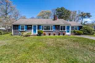 8 Folger Ln, Dennis, MA 02670 - Photo 11