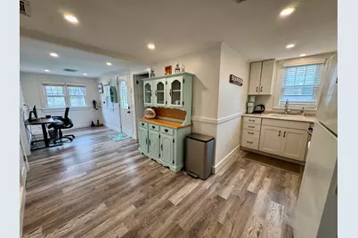 121 6th Avenue, Barnstable, MA 02630 - Photo 7