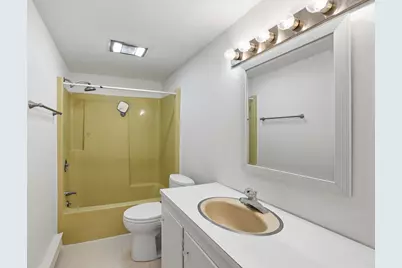 374 Davisville Road Unit #4, Falmouth, MA 02536 - Photo 25