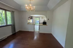 22 Vernon St, Boston, MA 02136 - Photo 5