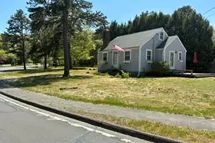15 Ploughed Neck Rd, Sandwich, MA 02537 - Photo 17