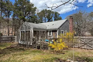 8 Oakleaf Cir, Harwich, MA 02645 - Photo 3