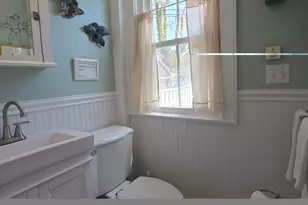 15 Carver St, Provincetown, MA 02657 - Photo 17