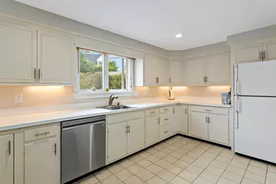107 S Abbey Gate, Barnstable, MA 02635 - Photo 9