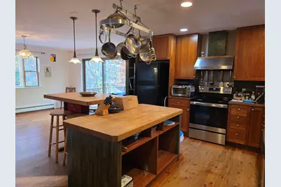 33 Alyssa Lane, Tisbury, MA 02568 - Photo 3