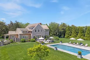 2 Noras Ln, Edgartown, MA 02539 - Photo 3