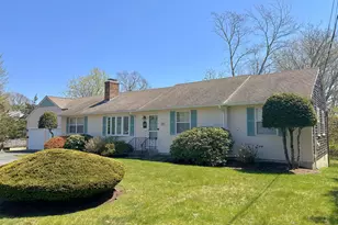27 Cherub Ln, Yarmouth, MA 02664 - Photo 3