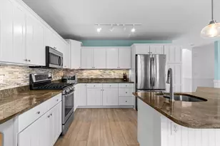 2 Beach Plum Ln U: E Ln, Bourne, MA 02532 - Photo 11