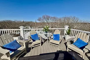 37 Circuit Ave, Oak Bluffs, MA 02557 - Photo 17