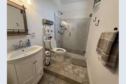 37 Circuit Avenue #UNIT 4, Oak Bluffs, MA 02557 - Photo 15