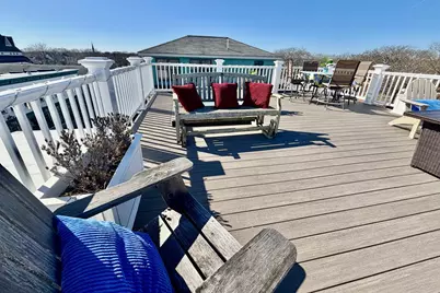 37 Circuit Avenue #UNIT 4, Oak Bluffs, MA 02557 - Photo 19
