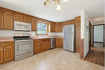 556 Cotuit Road, Mashpee, MA 02649 - Photo 13
