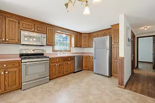 556 Cotuit Rd, Mashpee, MA 02649 - Photo 13