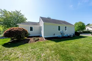 7 Masters Ct, Mashpee, MA 02649 - Photo 3