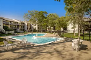 800 Bearses Way, Barnstable, MA 02601 - Photo 27