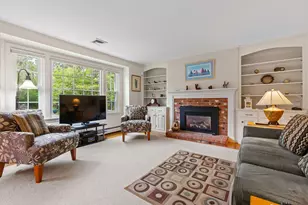 90 Beacon St, Yarmouth, MA 02664 - Photo 15