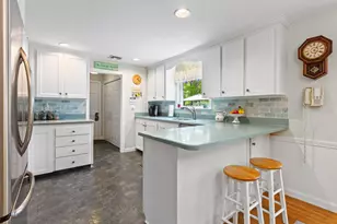 90 Beacon St, Yarmouth, MA 02664 - Photo 23