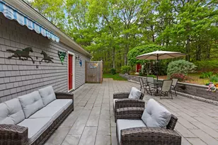 90 Beacon St, Yarmouth, MA 02664 - Photo 5