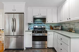 90 Beacon St, Yarmouth, MA 02664 - Photo 25