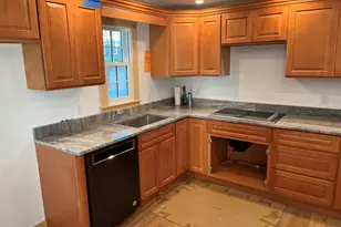 398 Commercial St, Provincetown, MA 02657 - Photo 3
