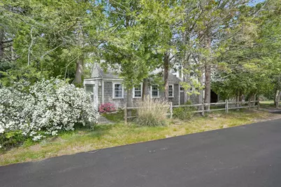 3 Troy Street, Oak Bluffs, MA 02557 - Photo 7