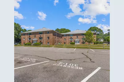 307 W Main Street #APT 1, Barnstable, MA 02601 - Photo 9