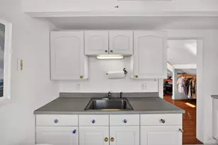 127 Bradford St, Provincetown, MA 02657 - Photo 15