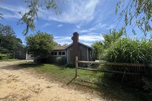 47 Winemack St, Oak Bluffs, MA 02557 - Photo 17