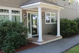 37 Edgerton Dr, Falmouth, MA 02556 - Photo 1