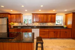68 Front St, Oak Bluffs, MA 02557 - Photo 5