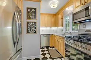 14 Harold St, Harwich, MA 02646 - Photo 9