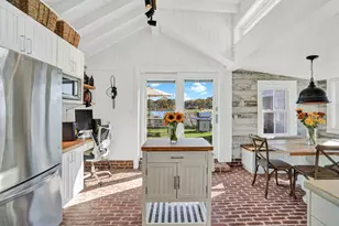312 E Chop Dr, Tisbury, MA 02568 - Photo 11
