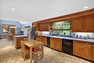 81 Indian Spring Rd, Barnstable, MA 02668 - Photo 19