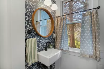 200 Main Street, Sandwich, MA 02563 - Photo 19
