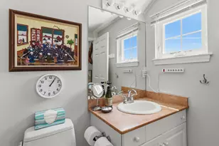 174 Queen St, Falmouth, MA 02540 - Photo 25