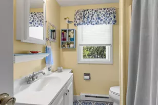 135 W Main St, Barnstable, MA 02601 - Photo 15