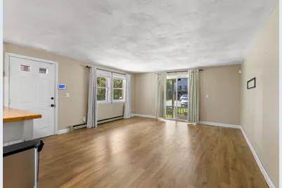 70 Cape Drive #APT 8B, Mashpee, MA 02649 - Photo 5