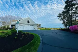 38 Equestrian Ln, Falmouth, MA 02536 - Photo 17