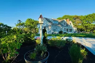 38 Equestrian Ln, Falmouth, MA 02536 - Photo 3